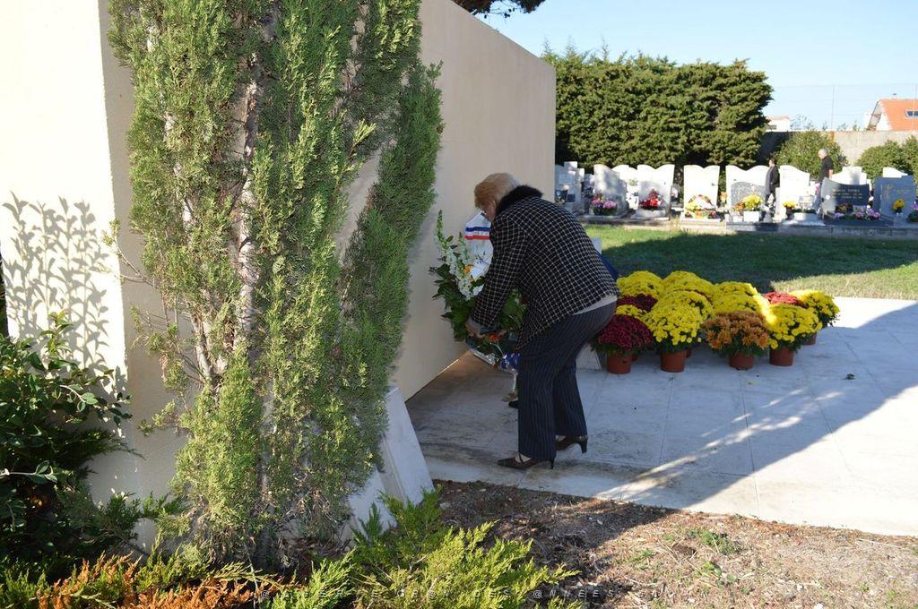 CEREMONIE DU 1 NOVEMBRE 2015 CIMETIERE DE MAZARGUES (27).JPG
